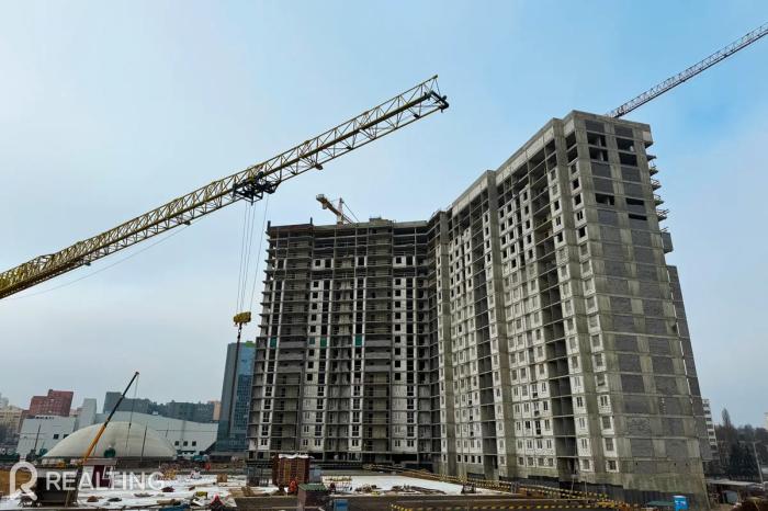 В Минске активно возводится новый жилой комплекс «Гулливер». Репортаж о ходе строительства В Минске активно возводится новый жилой комплекс «Гулливер». Репортаж о ходе строительства