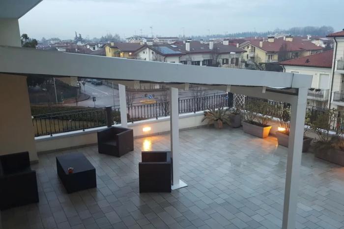 Какую недвижимость за&nbsp;границей можно купить за&nbsp;криптовалюту прямо сейчас? Обзор