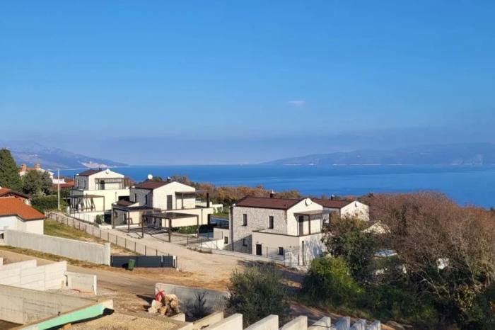 Новое место притяжения. Поговорили с&nbsp;экспертом о&nbsp;ценах за&nbsp;&laquo;квадрат&raquo; и&nbsp;недооцененных локациях Хорватии для инвестиций в&nbsp;недвижимость