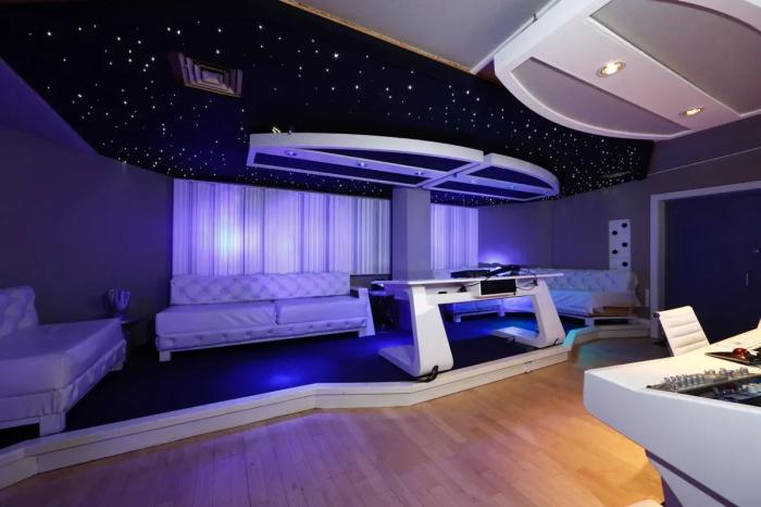 Как Снуп Догг инвестирует в недвижимость: от особняков в Калифорнии до земель в метавселенной