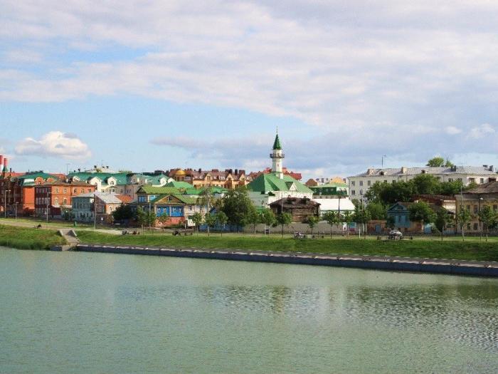 От Заполярья до субтропиков: как живут люди в 10 разных городах России От Заполярья до субтропиков: как живут люди в 10 разных городах России